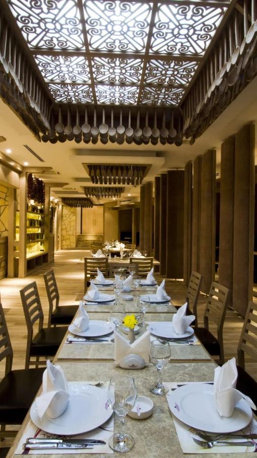 Grand Nur Plaza Hotel Актау Экстерьер фото