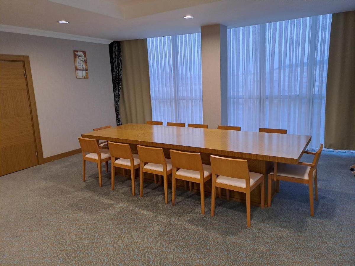 Grand Nur Plaza Hotel Актау Экстерьер фото