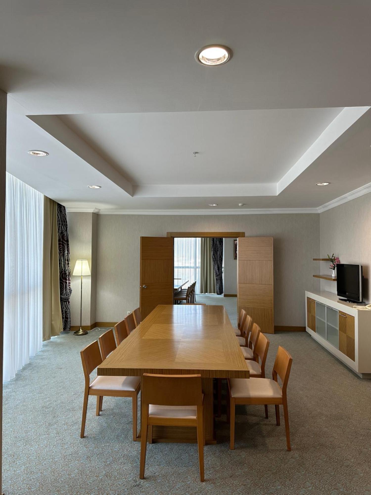 Grand Nur Plaza Hotel Актау Экстерьер фото