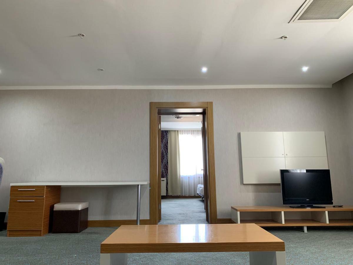 Grand Nur Plaza Hotel Актау Экстерьер фото